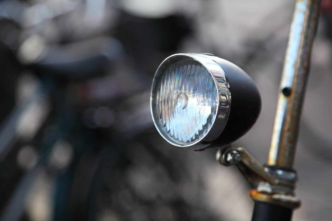 Dobra lampka rowerowa – czym się charakteryzuje?